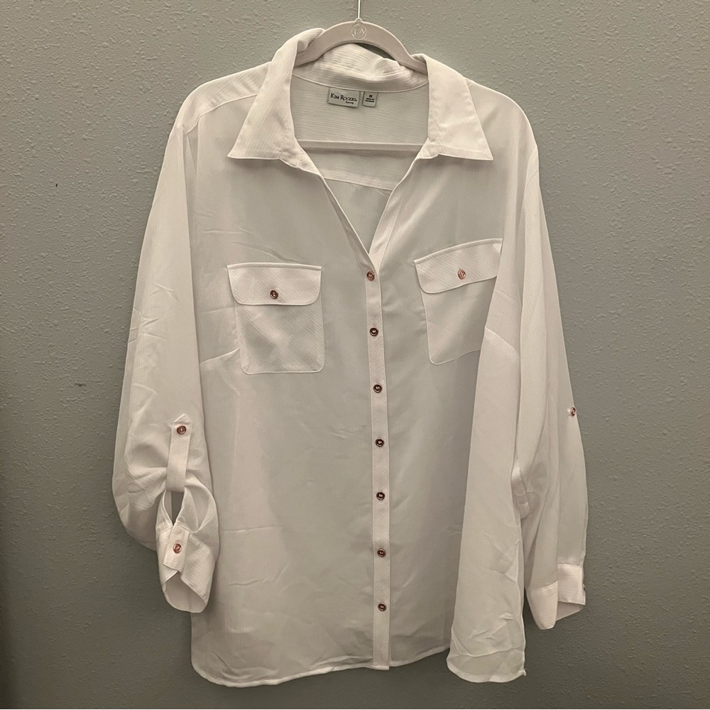 Kim Rogers white button down shirt. Size 3x.